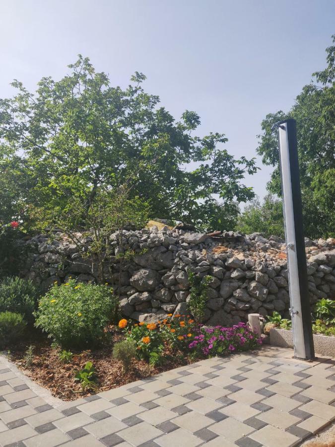 Guest House Maslina Vinišće Екстериор снимка